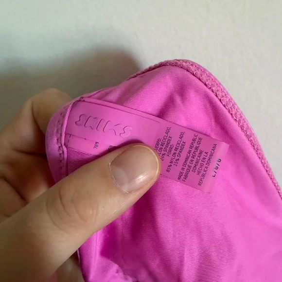SKIMS Neon Orchid Pink Swim Adjustable Triangle Bikini Top size Large EUC - Picture 8 of 9